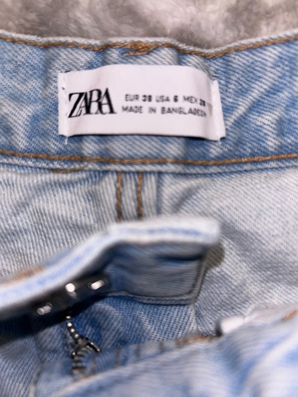Zara Light Blue High-Rise Straight Jeans - Picture 5 of 5
